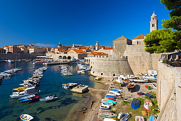 Old Harbour and Town (Stari Grad), UNESCO World Heritage Site, Dubrovnik, Dalmatia, Croatia, Europe