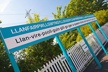 Llanfair PG (Llanfairpwllgwyngyllgogerychwyrndrobwllllantysiliogogogoch) Station, Anglesey, Gwynedd, Wales, United Kingdom, Europe