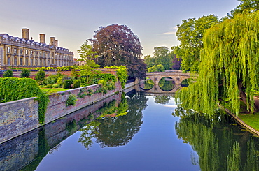 Clare and King's College Bridges over River Cam, The Backs, Cambridge, Cambridgeshire, England, United Kingdom, Europe