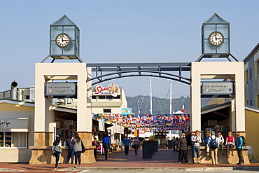 Entrance to Knysna Quays on the Garden Route, Western Cape, South Africa, Africa