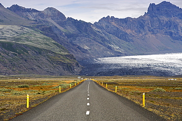 The Icelandic ring road and the Skaftafellsjokull glacier a part of the Vatnajokull glacier, southeast area, Iceland, Polar Regions