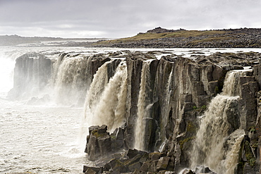 Selfoss waterfall, slightly upstream of the Dettifoss waterfall, on the Jokulsa a Fjollum river near Myvatn, northeast area, Iceland, Polar Regions