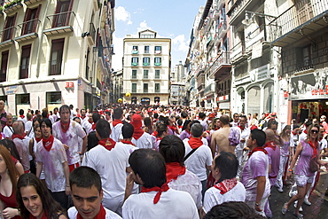 Crowds during the opening ceremony (chupinazo) of the festival of San Fermin (The Running of the Bulls), Pamplona, Navarra, Euskadi, Spain, Europe