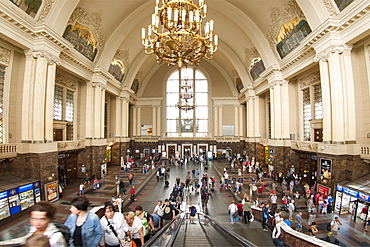 Main hall of the central train station in Kiev, Ukraine, Europe