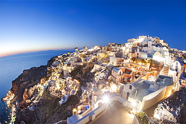 Houses of the village of Oia on the Greek island of Santorini, Cyclades, Greek Islands, Greece, Europe