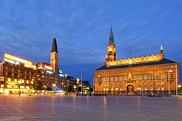 The Radhus Pladsen, city hall and square at dusk, Copenhagen, Denmark, Scandinavia, Europe