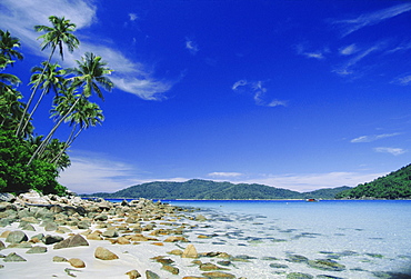 View from Kecil (Little) towards Besar (Big), the two Perhentian Islands, tropical paradise marine parks off the coast of this north eastern state, Terengganu, Malaysia, Asia