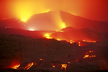 Lava flow from the Monti Calcarazzi fissure that threatened Nicolosi on the south flank of Mount Etna in 2001, the Piano del Lago cone destroyed the Sapienza cable car, Sicily, Italy, Europe