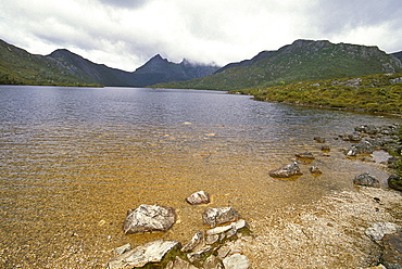 Dove Lake below 1545m Cradle Mountain in the World Heritage Cradle Mountain-Lake St. Clair National Park, Tasmania, Australia, Pacific