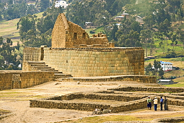 Ceremonial Plaza and the unique elliptical structure of the Temple of the Sun, which exhibits classic Inca mortar-less stonework, at Ecuador's most important Inca site, Ingapirca, Canar Province, Southern Highlands, Ecuador, South America