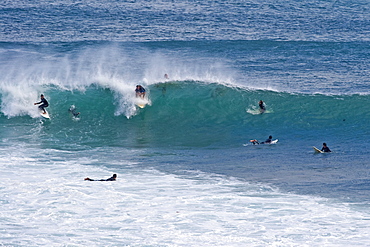 Surfers at Huzzawouie (Huzzas), a break at South Point, off Gracetown, north of Margaret River, Augusta-Margaret River Shire, Western Australia, Australia, Pacific