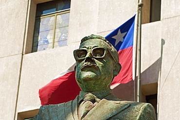 Statue of the late President Salvador Allende, Chile's first socialist leader who died in the military coup against him, in the Plaza de La Constitucion, Civic District, Santiago, Chile, South America