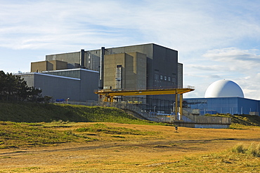 Sizewell A Magnox nuclear power station, now closed, on the left, and the newer B with pressurised water reactor, Sizewell, Suffolk, England, United Kingdom, Europe