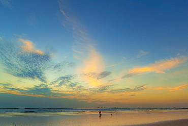 Pacific sunset at popular Playa Guiones surf beach, Nosara, Nicoya Peninsula, Guanacaste Province, Costa Rica, Central America