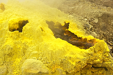 Sulphur encrusted fumarole at Papandayan Volcano, an active four crater caldera, Garut, West Java, Java, Indonesia, Southeast Asia, Asia                  