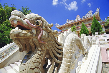 Dragon at the Long Son Pagoda, Nha Trang, Vietnam, Indochina, Asia