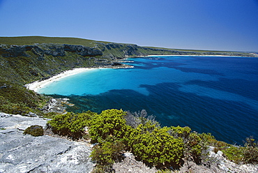 View from Cape du Couedit towards Weirs Cove and coastline at southwest tip of island, Kangaroo Island, South Australia, Australia, Pacific