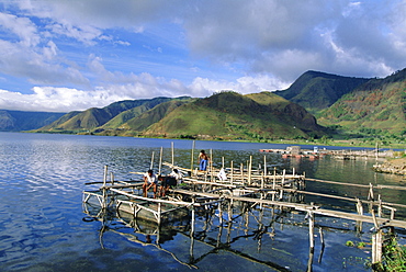 Fish rearing cages on northern tip of Lake Toba, the largest lake in SE Asia, Tongging, Lake Toba, Sumatra, Indonesia