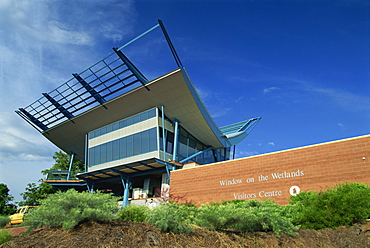 The Window on the Wetlands interpretive centre where the Adelaide River crosses the Arnhem Highway, an area noted for birdlife, Northern Territory, Australia, Pacific