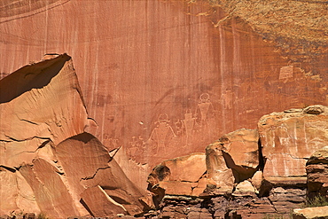 Fremont Indian petroglyphs in Capitol Reef National Park, Utah, United States of America, North America 