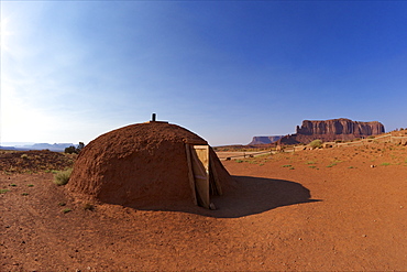 Navajo hogan, traditional dwelling and ceremonial structure, Monument Valley Navajo Tribal Park, Utah, United States of America, North America