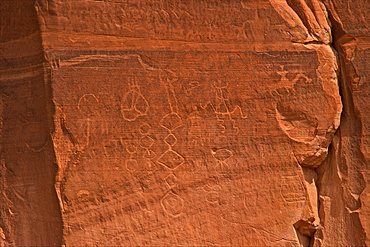 Petroglyphs, Canyon de Chelly National Monument, Arizona, United States of America, North America