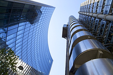 Lloyds and Willis buildings, financial district, City of London, England, United Kingdom, Europe