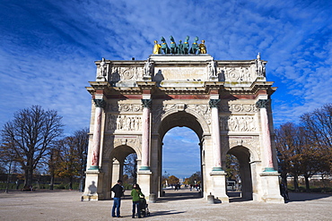 Arc de Triomphe du Carrousel (Arc du Carrousel) near Musee du Louvre, Paris, France, Europe