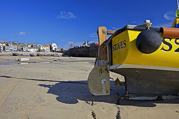 Boats in old harbour in summer, St. Ives, Cornwall, England, United Kingdom, Europe