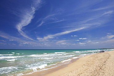 Nilaveli beach and the Indian Ocean, Trincomalee, Sri Lanka, Asia