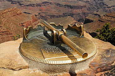 Field glass, Grand Canyon, Arizona, USA, North America