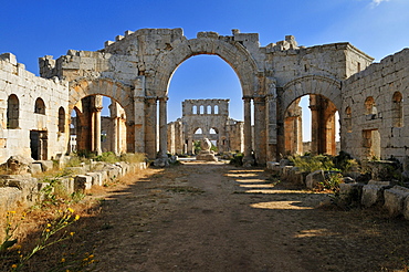 Ruin of Saint Simeon Monastery, QalaÂ¥at Samaan, Qalaat Seman archeological site, Dead Cities, Syria, Middle East, West Asia