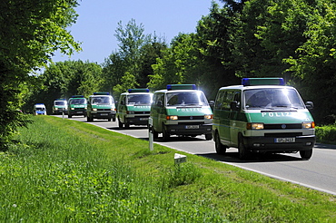 Maria Boegerl kidnapping case, location where a body was found in a forest, police vehicles, near Niesitz, Heidenheim district, Baden-Wuerttemberg, Germany, Europe