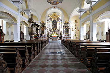 Interior, choir, nave, Heilig-Kreuz-Kirche church, Offenburg, Baden-Wuerttemberg, Germany, Europe