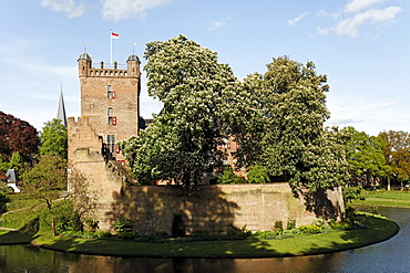 Huis Bergh castle, romantic moated castle, 's-Heerenberg, Gelderland, Lower Rhine region, Netherlands, Europe