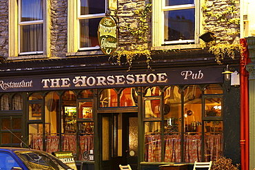 The Horseshoe Pub and Restaurant, Kenmare, Ring of Kerry, County Kerry, Ireland, British Isles, Europe