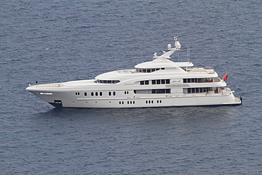 Motor yacht Linda Lou, shipyard Luerssen Yachts, length 60 m, built in 2006