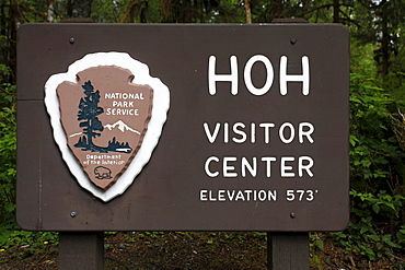 Sign, National Park Service, Hoh Visitor Center, Hoh Rain Forest, Olympic National Park, Washington, USA