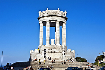 War memorial, designed by Guidi Cirilli, 1932, Passetto Ancona, Marche, Italy, Europe