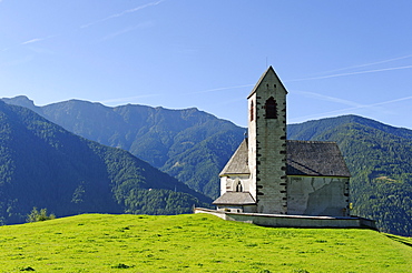 St. Jakob am Joch, Villnoesstal, Alto Adige, Italy, Europe