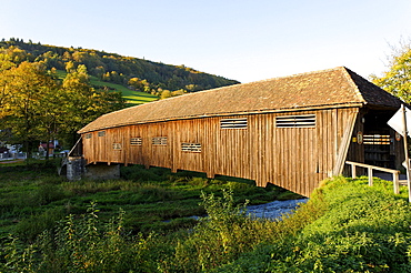 Covered bridge across the Jagst River, Unterregenbach, Langenburg an der Jagst, Baden-Wuerttemberg, Germany, Europe