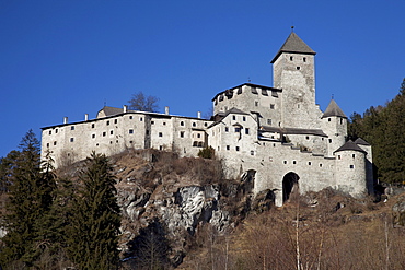 Castle Tures, Sand in Taufers, Campo Tures, Tauferer Tal valley, Valli di Tures, Alto Adige, Italy, Europe