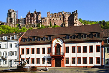 Karlsplatz square, Akademie der Wissenschaften or Academy of Sciences, Heidelberger Schloss castle, old town, Heidelberg, Baden-Wuerttemberg, Germany, Europe