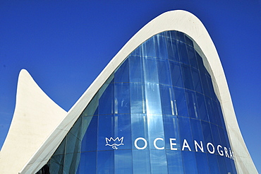 Entrance to the Oceanografic marine park, Ciudad de las Artes y las Ciencias, City of Arts and Sciences, designed by Spanish architect Santiago Calatrava, Valencia, Comunidad Valenciana, Spain, Europe