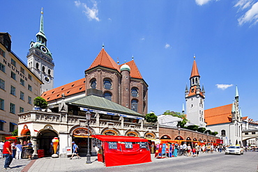 Viktualienmarkt market, Munich, Bavaria, Germany, Europe