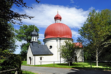 Heuwinklkapelle chapel in Iffeldorf, Landkreis Schongau-Weilheim district, Upper Bavaria, Bavaria, Germany, Europe