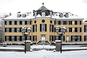 Cromford mansion in winter, LVR Industrial Museum, Ratingen, Lower Rhine region, North Rhine-Westphalia, Germany, Europe