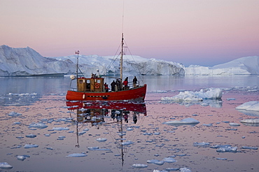 Fishing cutter / fishing smack in Kangia icefjord, Disko Bay, Unesco Nature Heritage, Greenland, Ilulissat, Jakobshavn icefjord