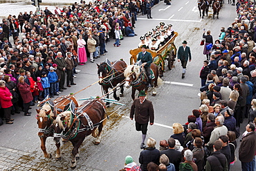 Leonhardi procession, Bad Toelz, Isarwinkel, Upper Bavaria, Bavaria, Germany, Europe