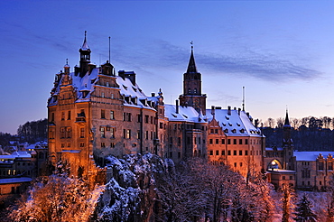 Schloss Sigmaringen Castle in winter at twilight, Sigmaringen district, Baden-Wuerttemberg, Germany, Europe